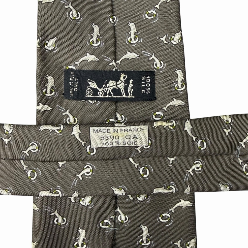 Hermes Mens Tie Dancing Jumping Dolphins Brown Silk 5390 OA 3 7/8" (W) x 63" (L) - Picture 3 of 7